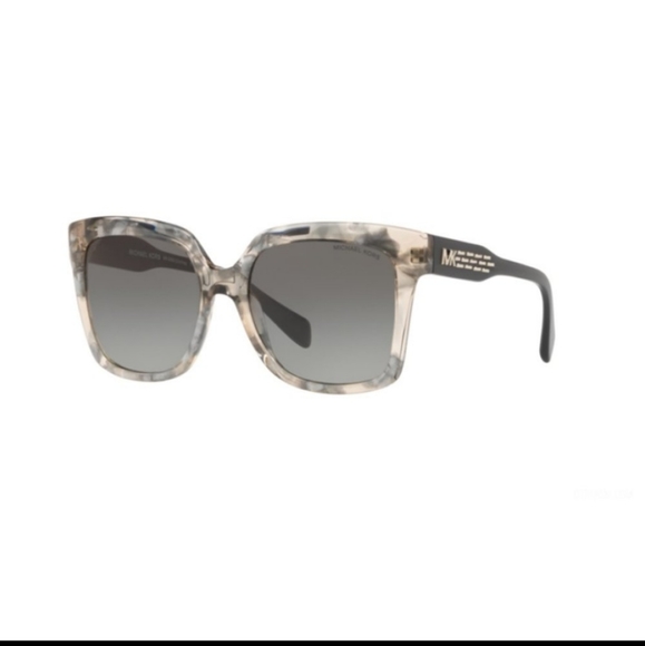 ♡ Micheal Kors sunglasses 🕶 - Picture 1 of 7